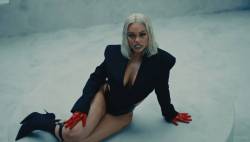 Latto Drops 'It's Givin' Music Video Starring Ella Mai, Angie Martinez, Flo Milli & More