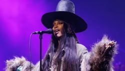 Erykah Badu Flashes ‘Strawberry’ Booty In Unfollow Me Tour Midway Recap